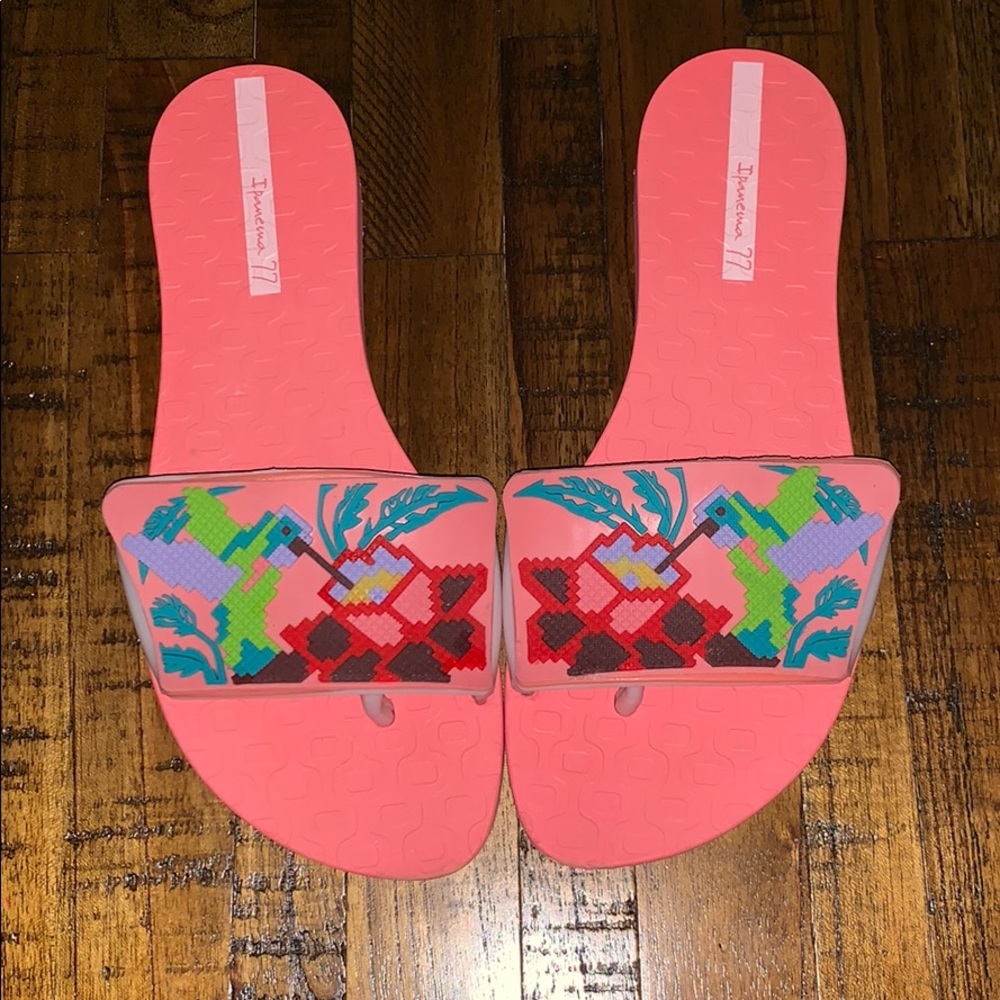Beautiful statement slides only wore twice